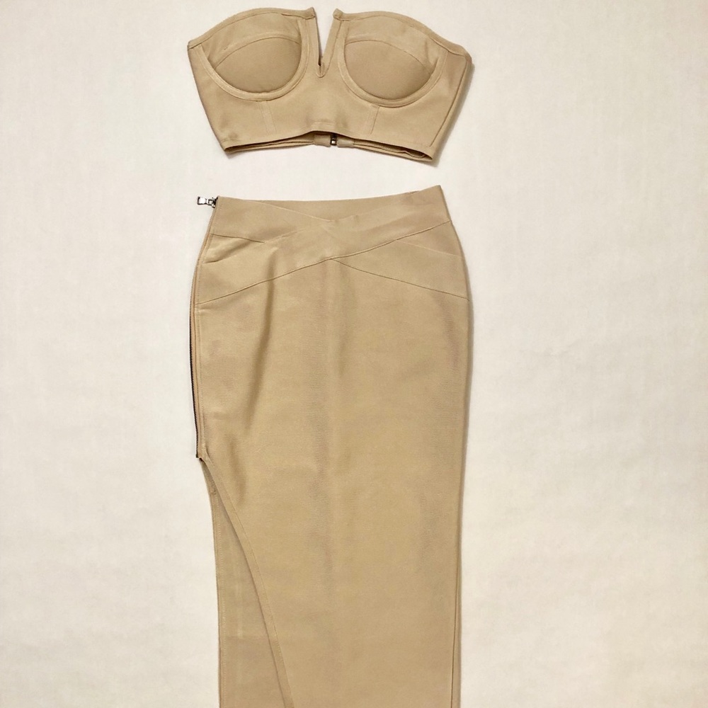 Nude thread cream zip skirt set